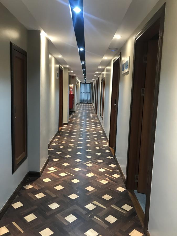 Tristar Hotel Yangon Exterior photo