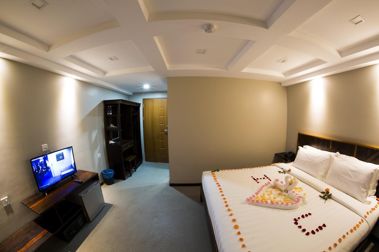 Tristar Hotel Yangon Exterior photo