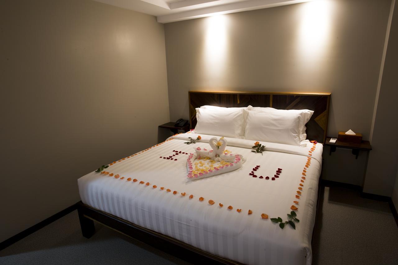 Tristar Hotel Yangon Exterior photo