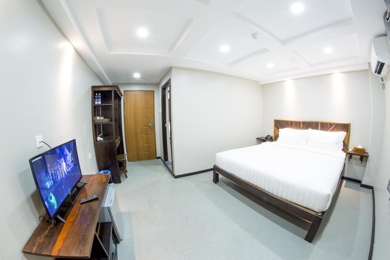 Tristar Hotel Yangon Exterior photo