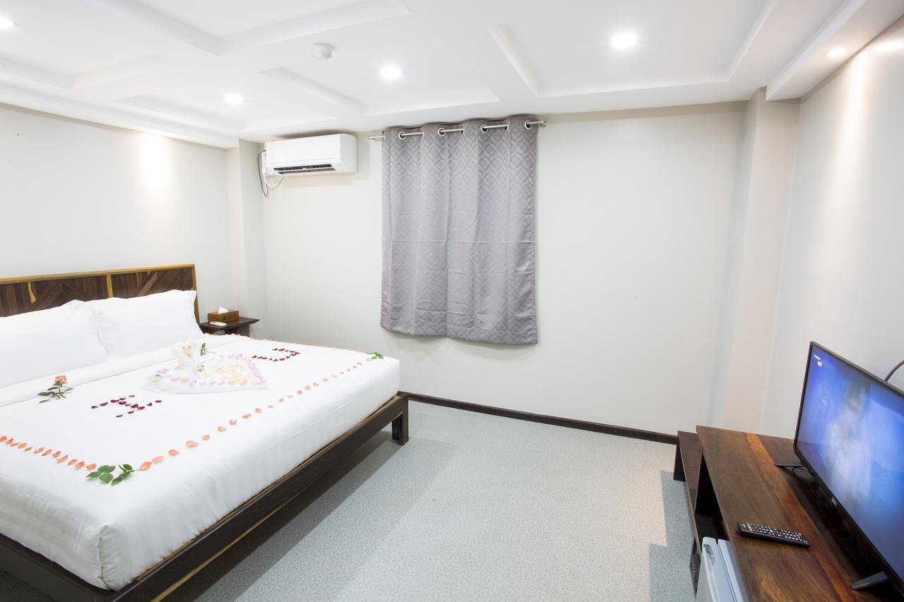 Tristar Hotel Yangon Exterior photo