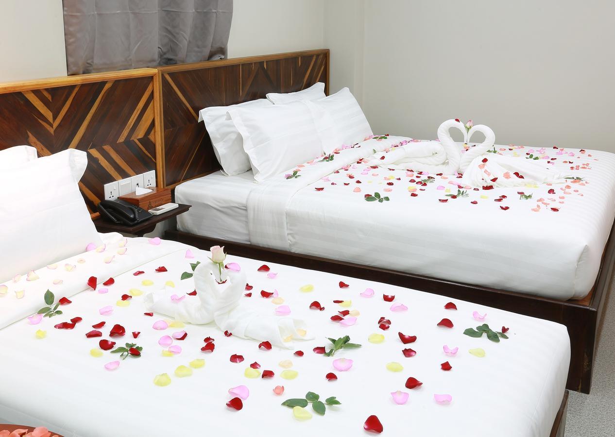 Tristar Hotel Yangon Exterior photo