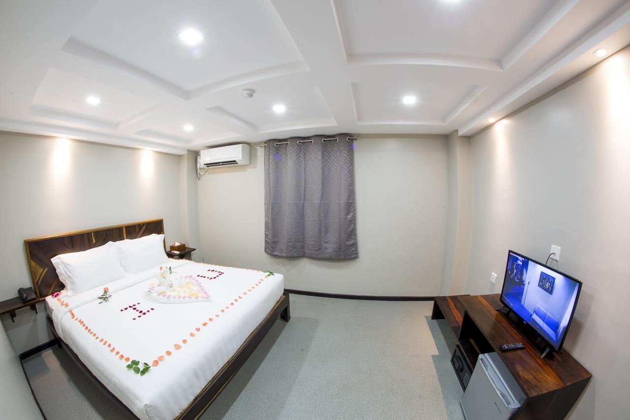 Tristar Hotel Yangon Exterior photo