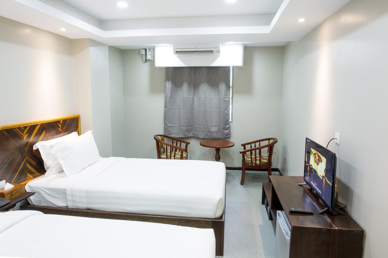Tristar Hotel Yangon Exterior photo