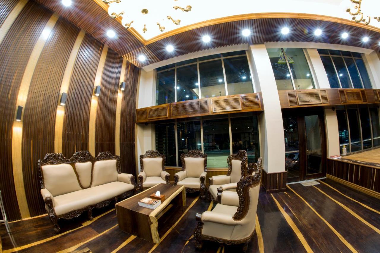 Tristar Hotel Yangon Exterior photo
